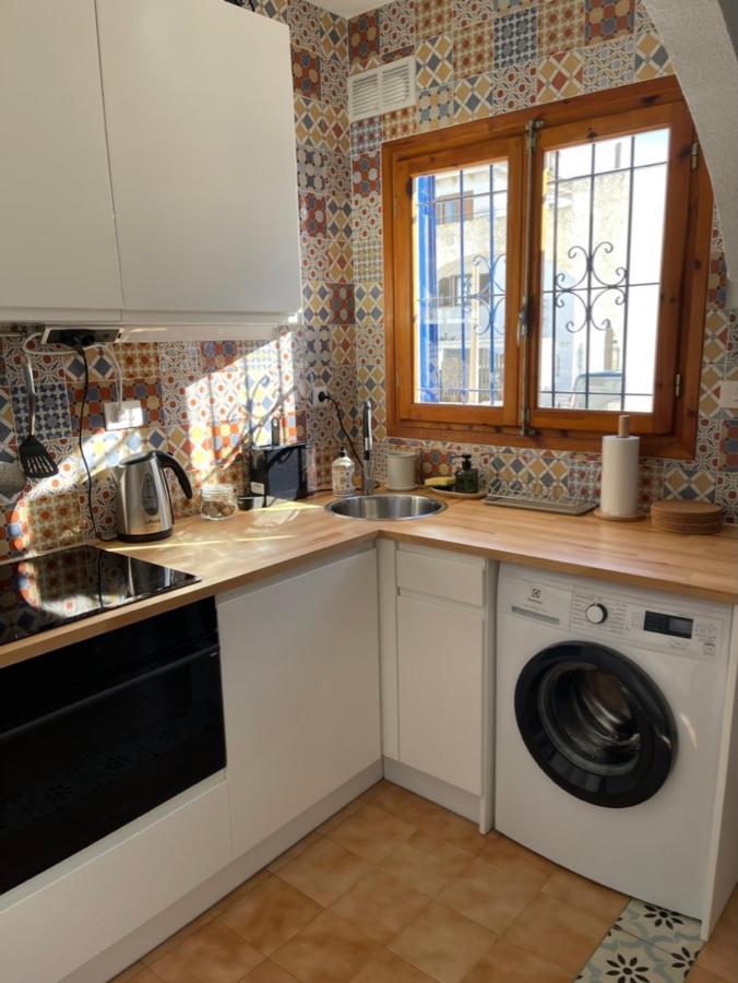 Casa Benita Apartment Torrevieja Bagian luar foto
