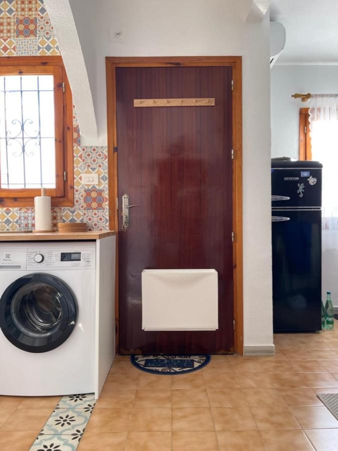 Casa Benita Apartment Torrevieja Bagian luar foto